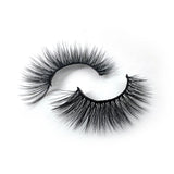 KERCHEVAL FAUX MINK LASHES, VEGAN , CRELUTY FREE CLOSE UP