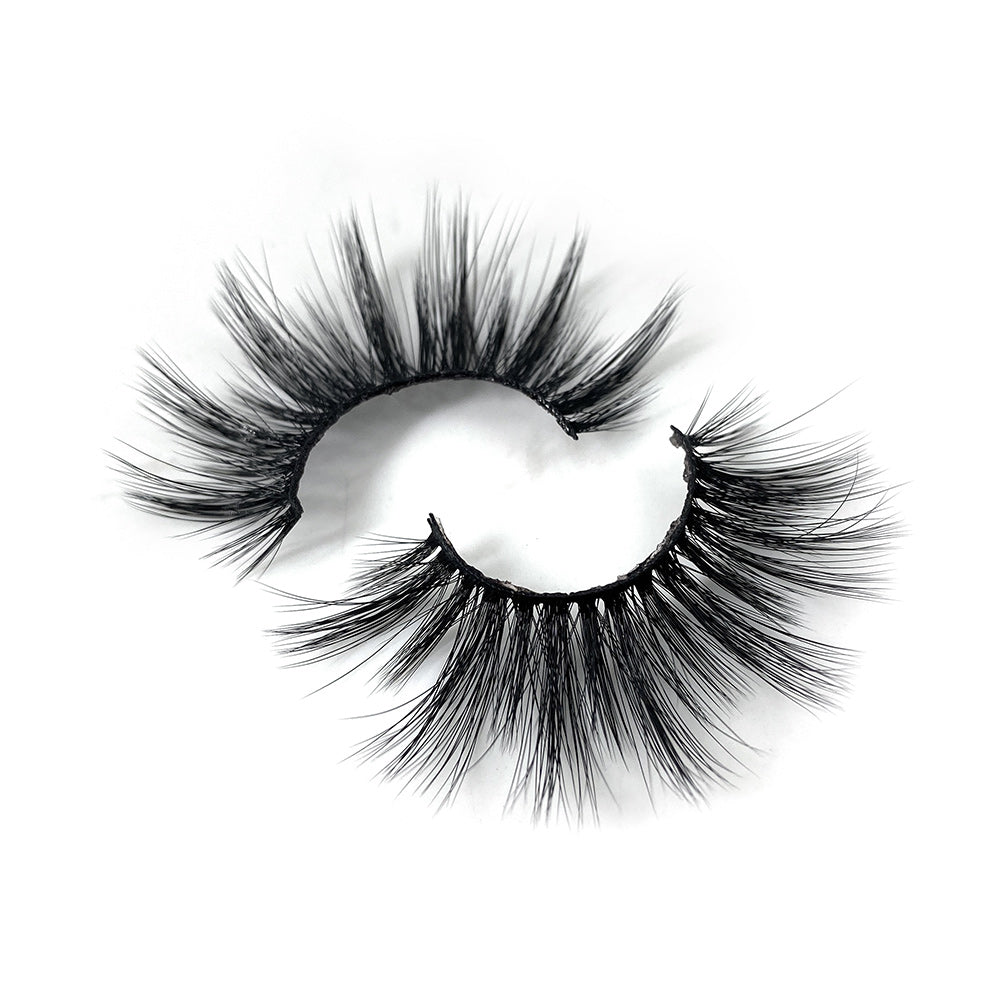 Woodward Faux M. Lashes