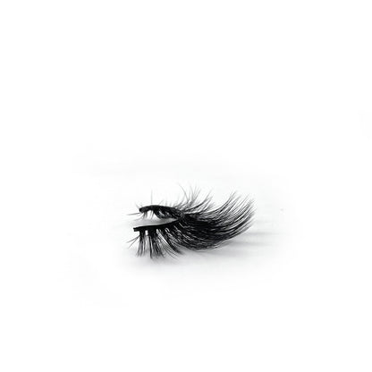 Woodward Faux M. Lashes