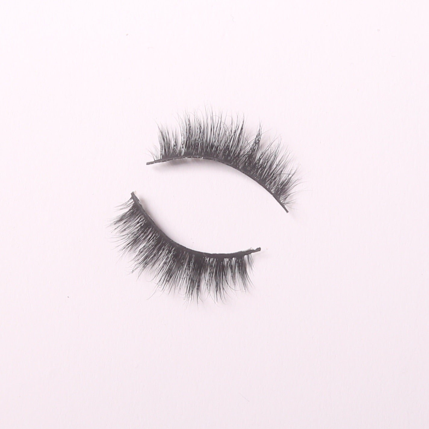 7 MILE BRIDAL LASH, NATURAL LASH CLOSE UP